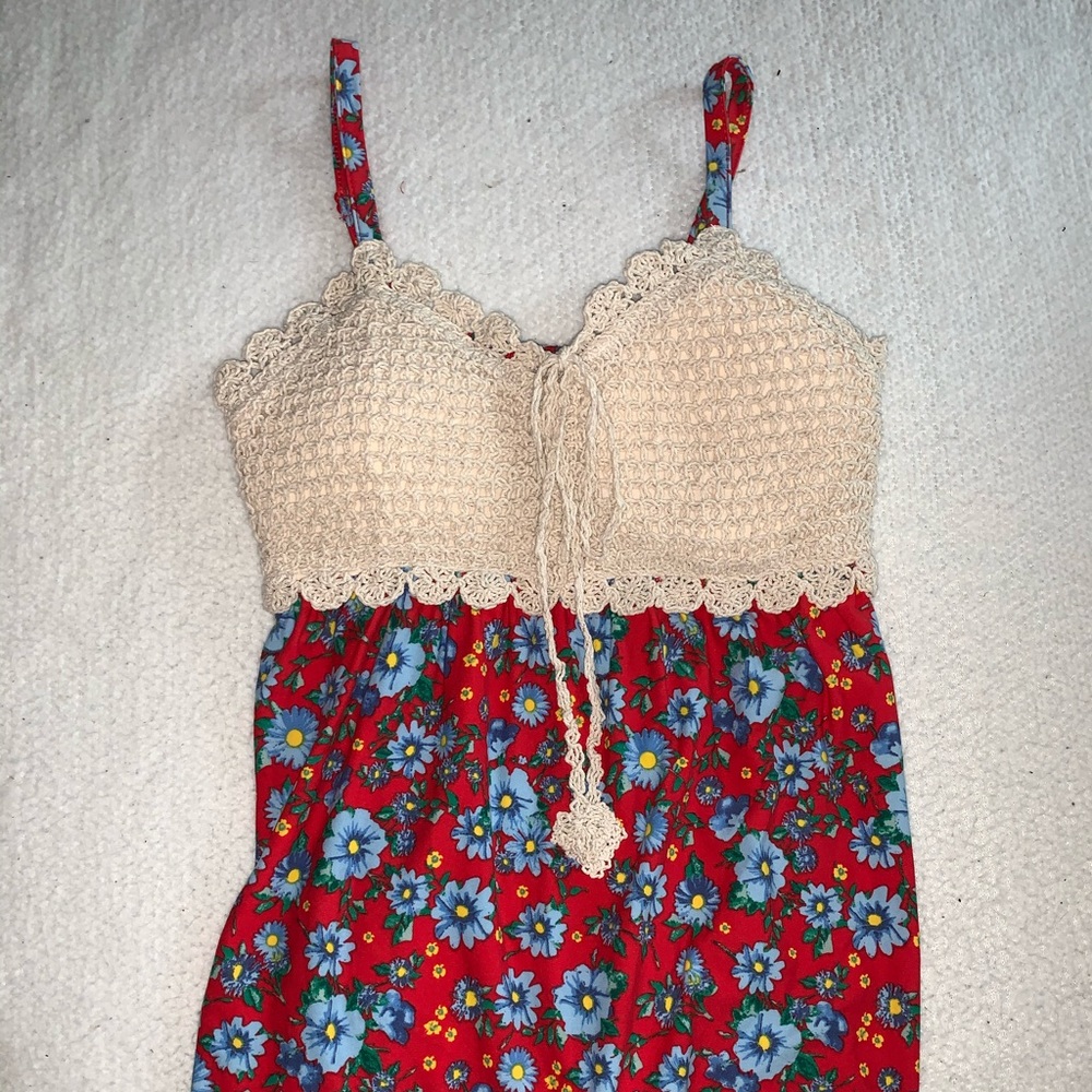 Floral tank top!